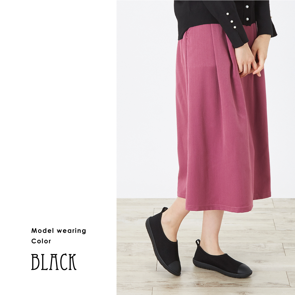 モデル着用:ブラック