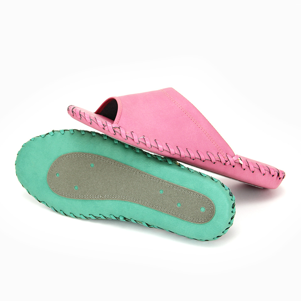 【ポイント4】滑り止め付きの底