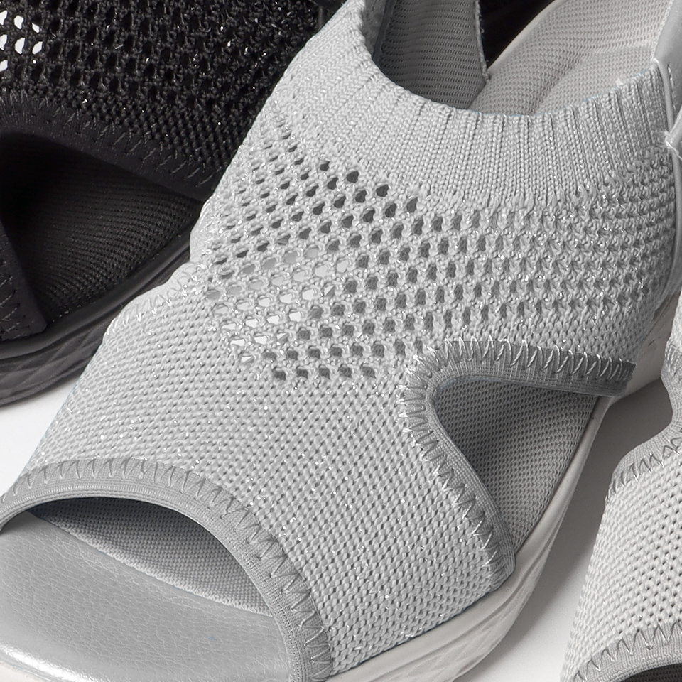 ストレッチニットを使用